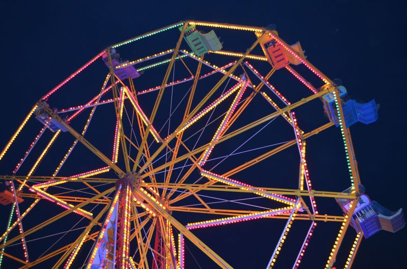 Ferris wheel hire for weddings